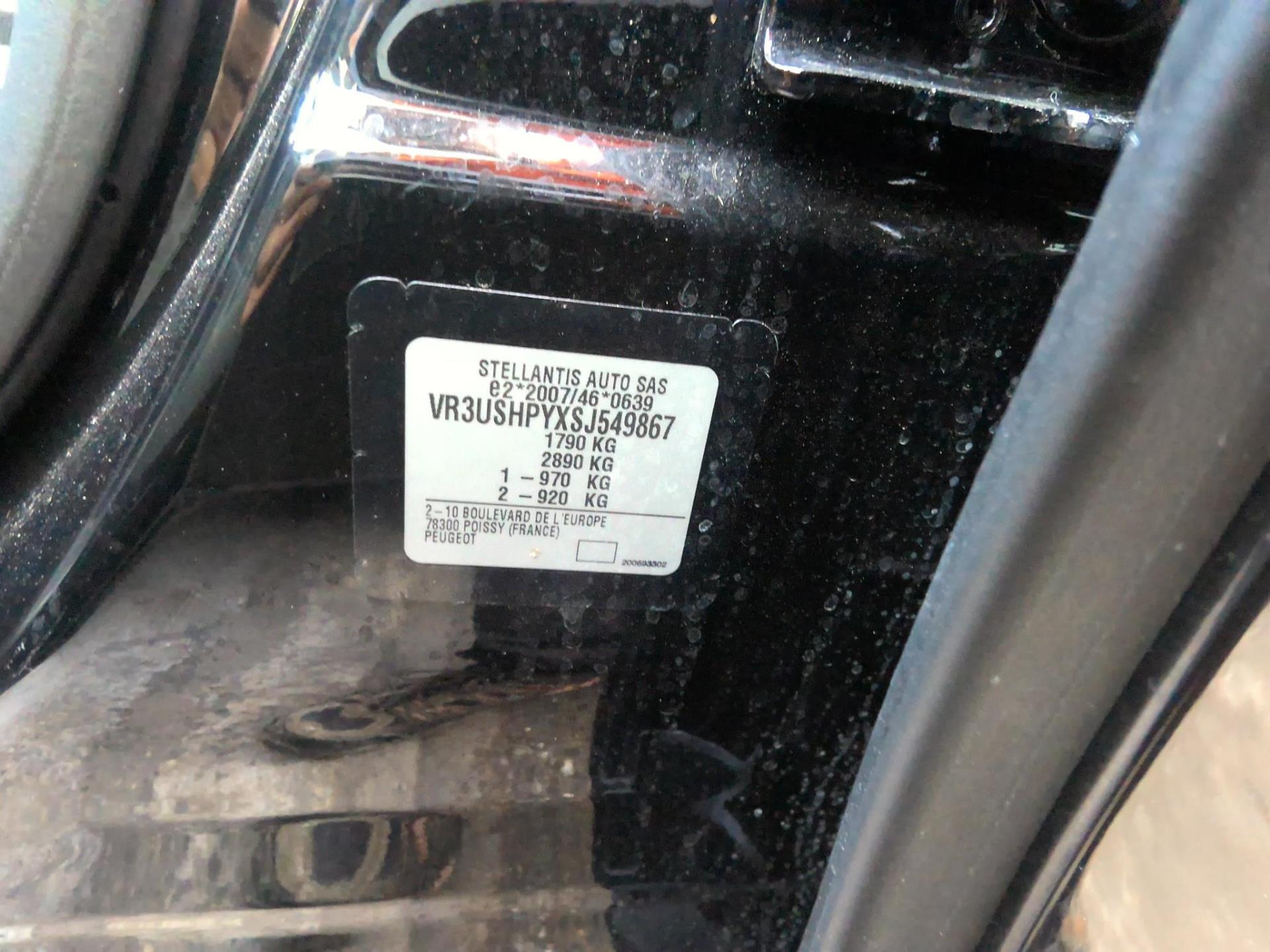 Peugeot 2008 Hybrid 136 e-DCS6 Style 2025