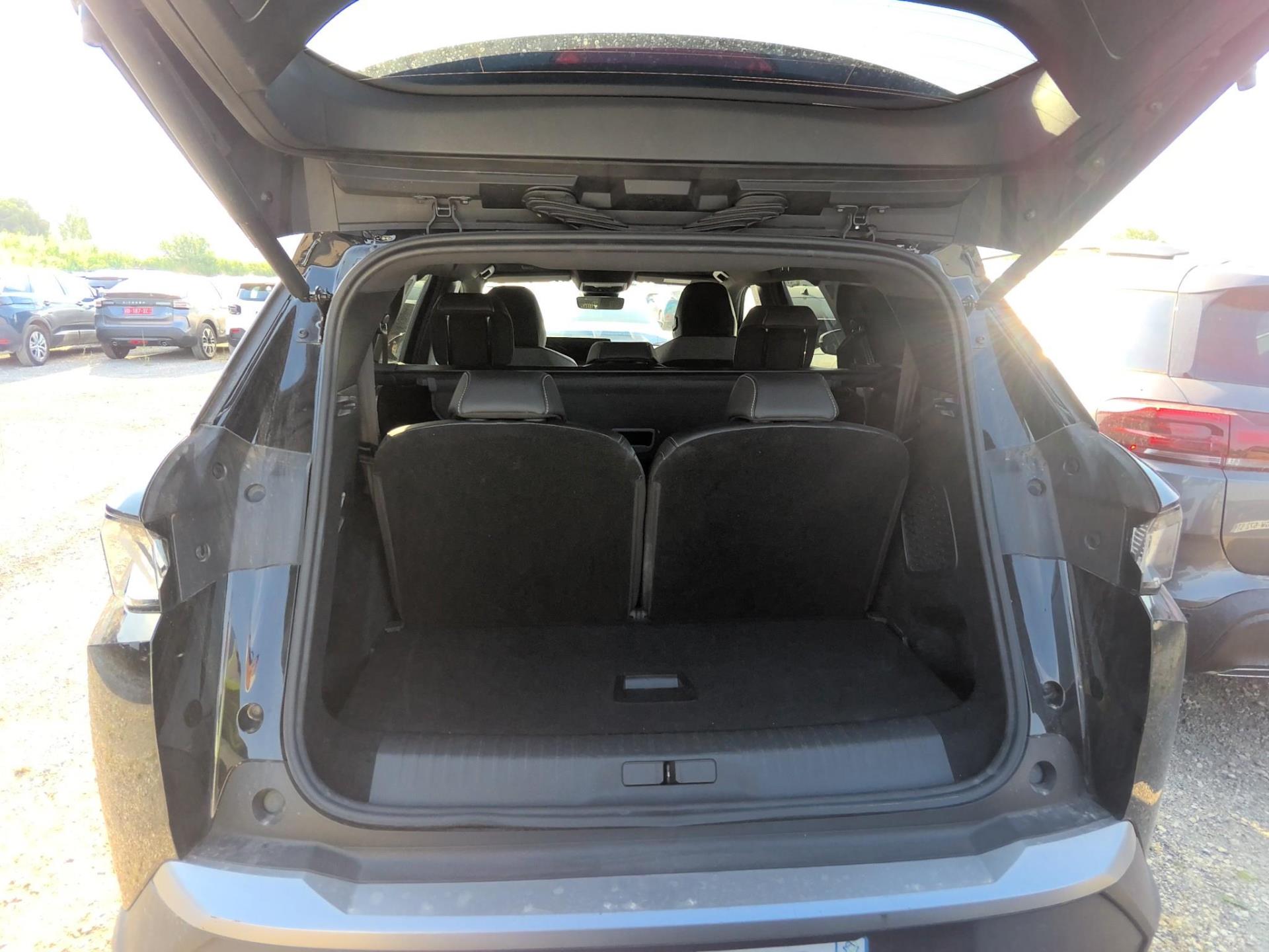 Peugeot 5008 Hybrid 136 e-DCS6 GT 2024