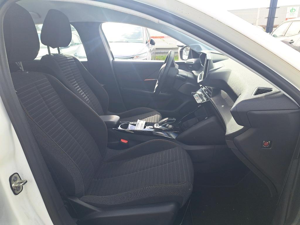 Peugeot 208 Electrique 50 kWh 136ch Active Business 2021