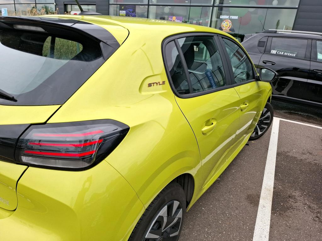Peugeot 208 100 S&S BVM6 Style 2025