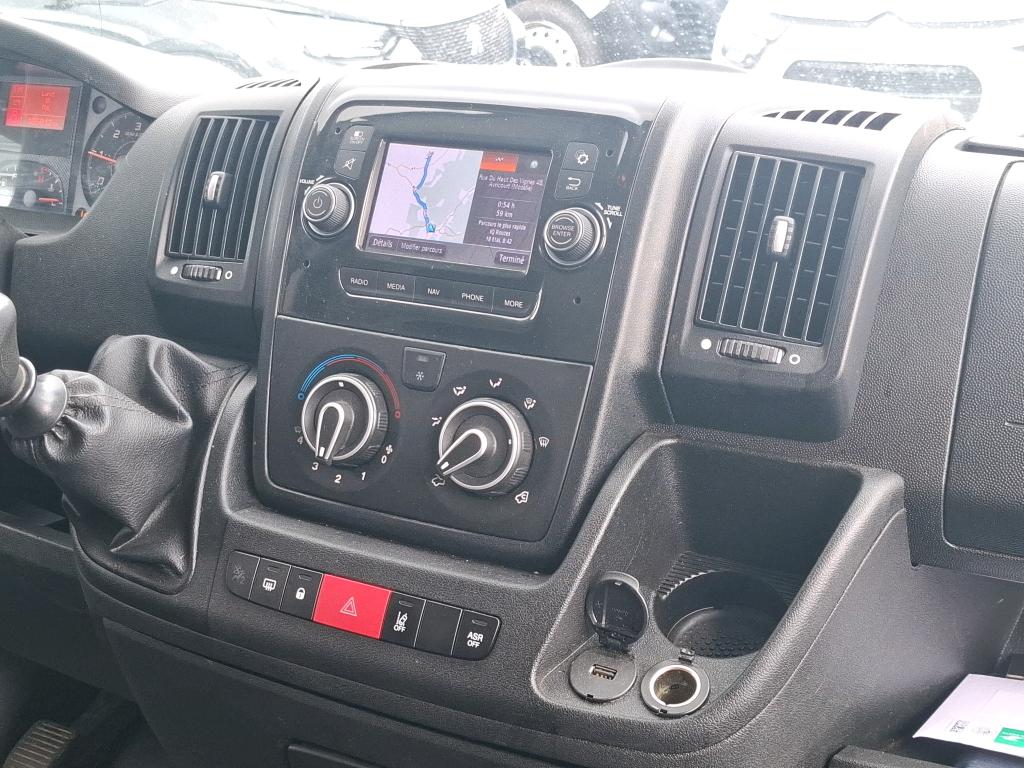 Peugeot BOXER TOLE 330 L1H1 BLUEHDI 120 S&S ASPHALT 2021