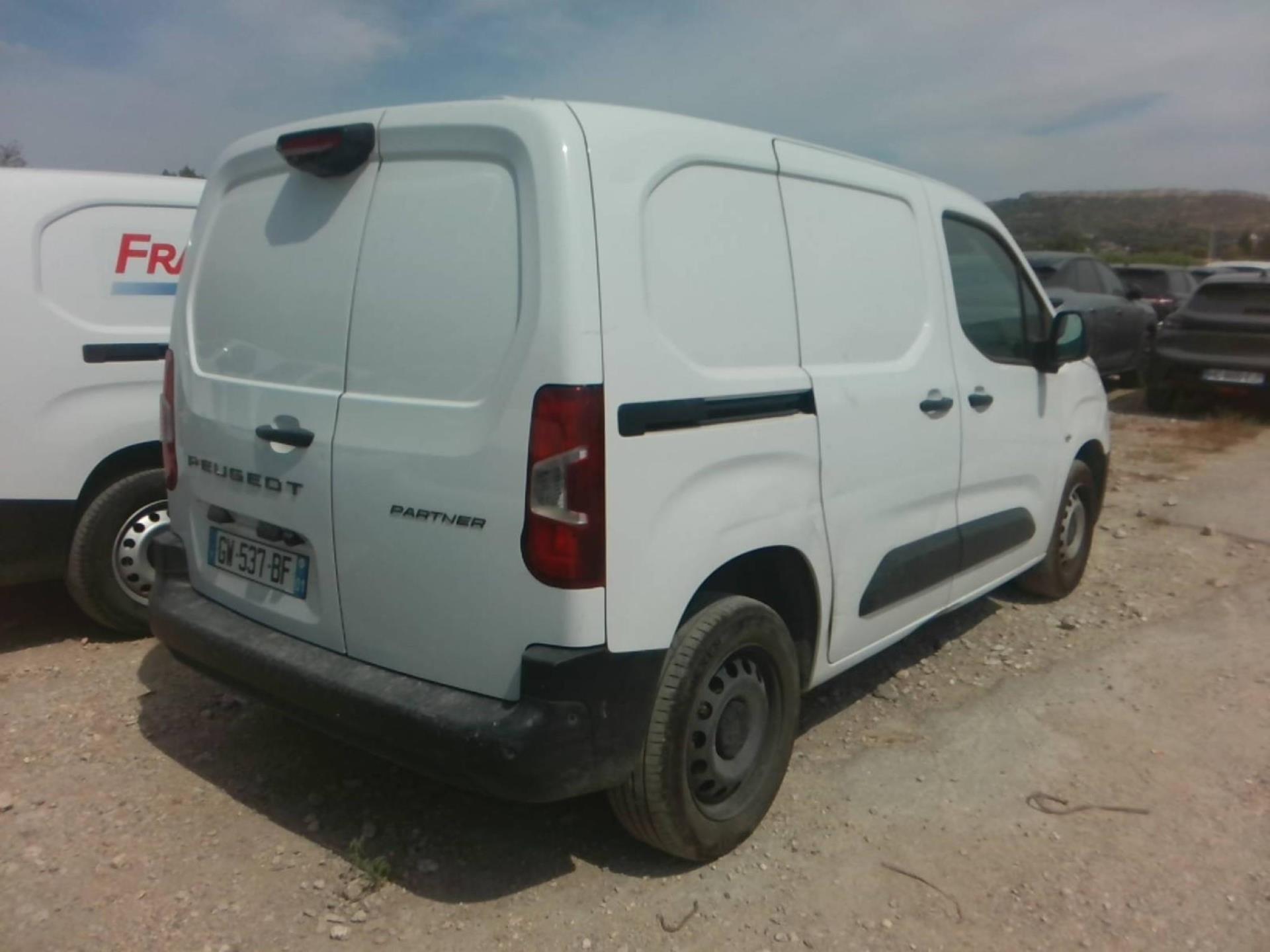 Peugeot PARTNER FOURGON M 1000 KG BLUEHDI 100 S&S BVM6  2024