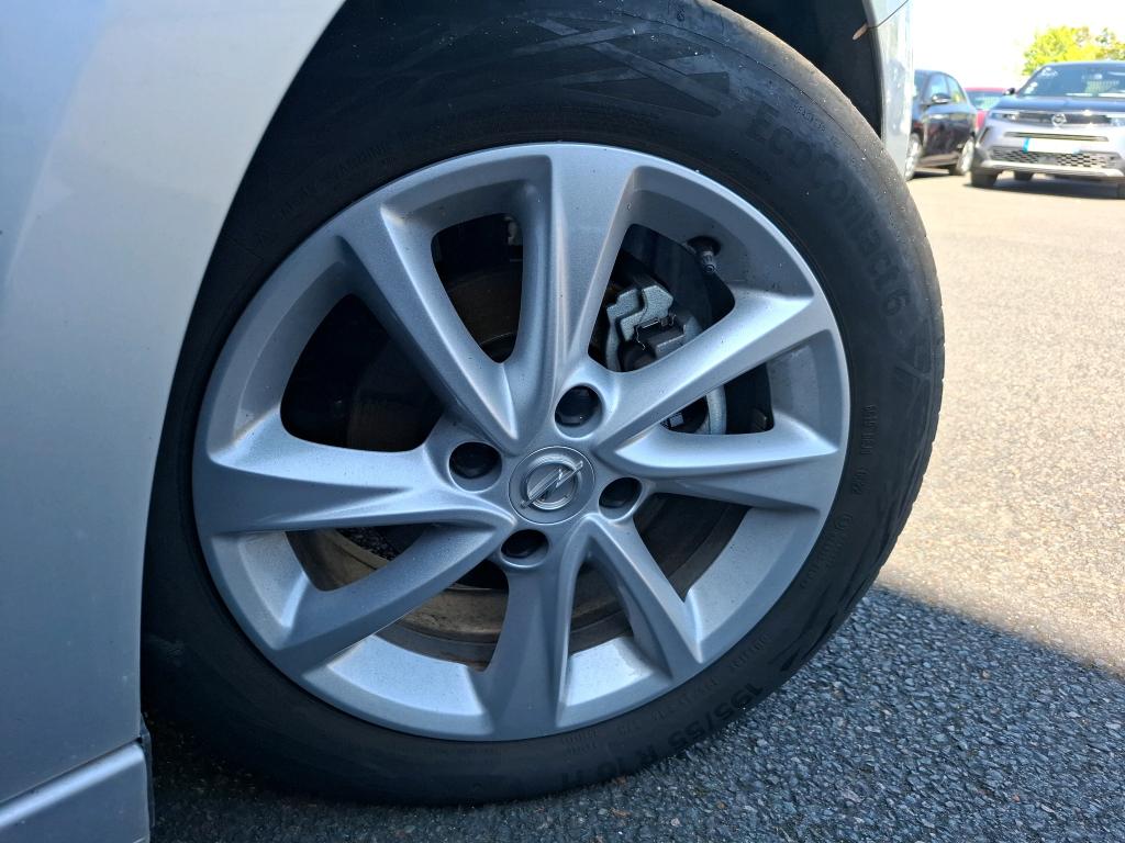 Opel Corsa 1.2 75 ch BVM5 Elegance Business 2022