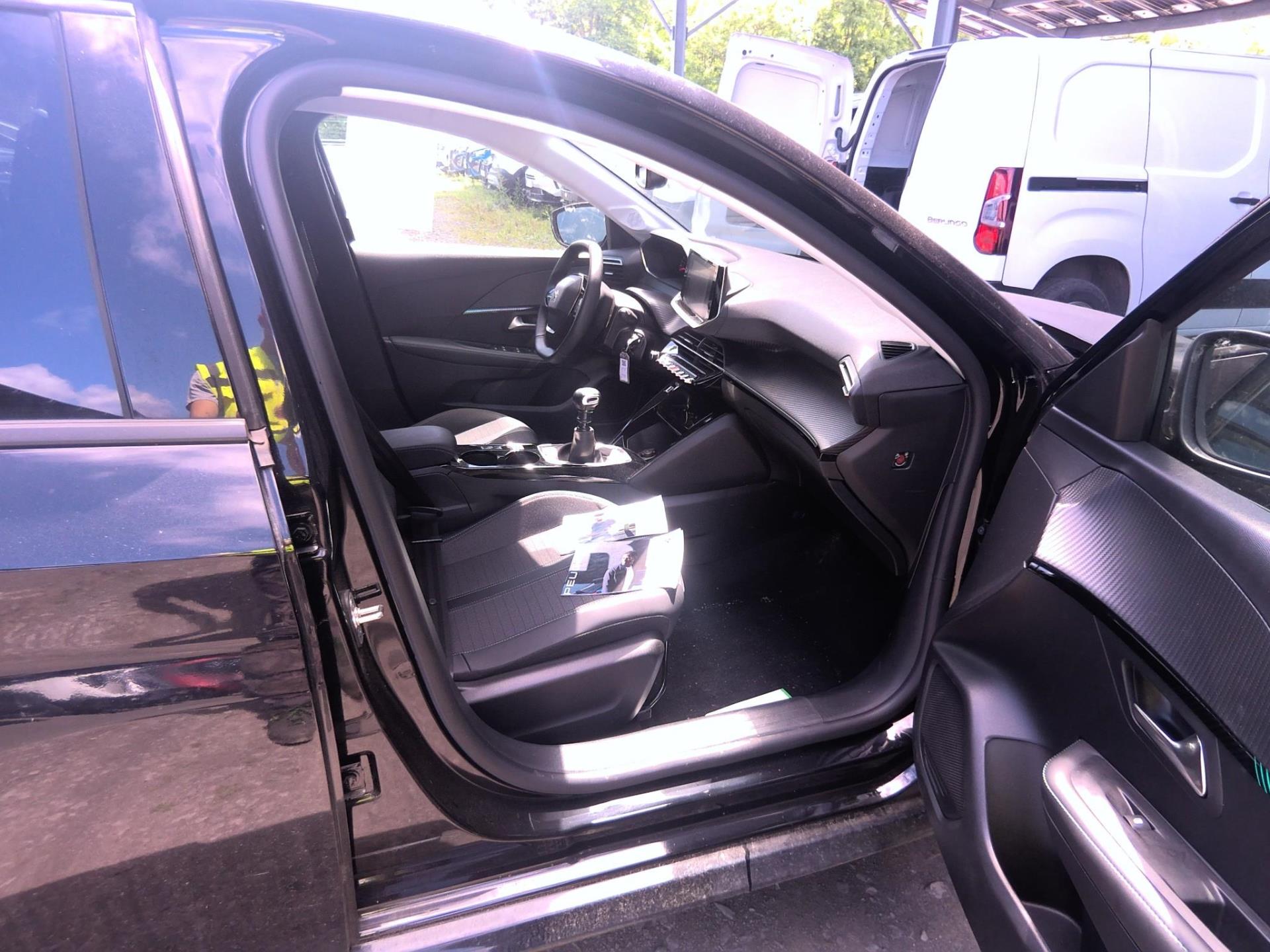 Peugeot 208 PureTech 100 S&S BVM6 Allure 2023