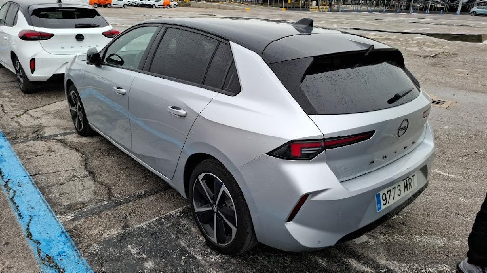 Foto Opel Astra 8