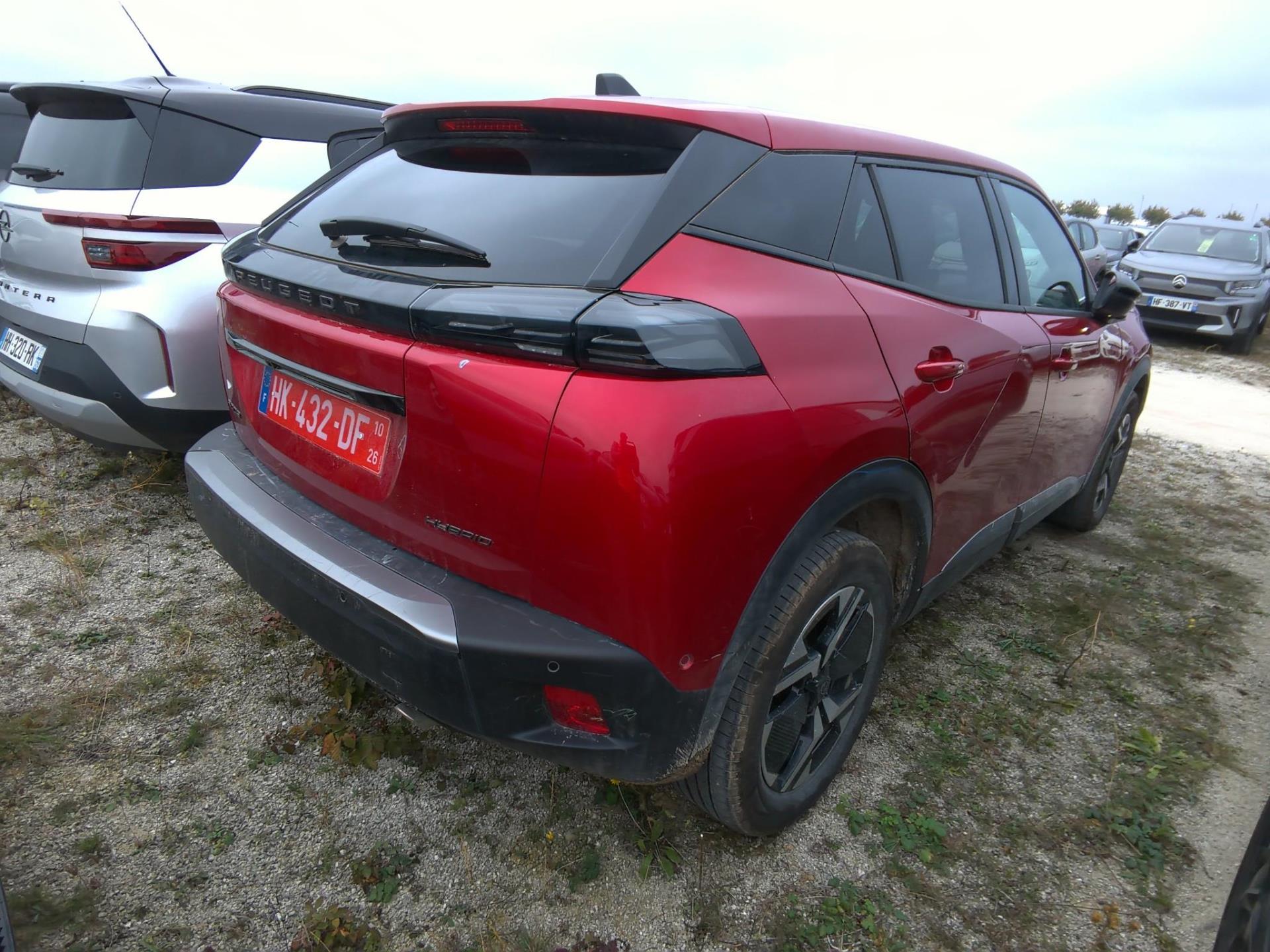 Peugeot 2008 Hybrid 145 ch e-DCS6 Allure 2026