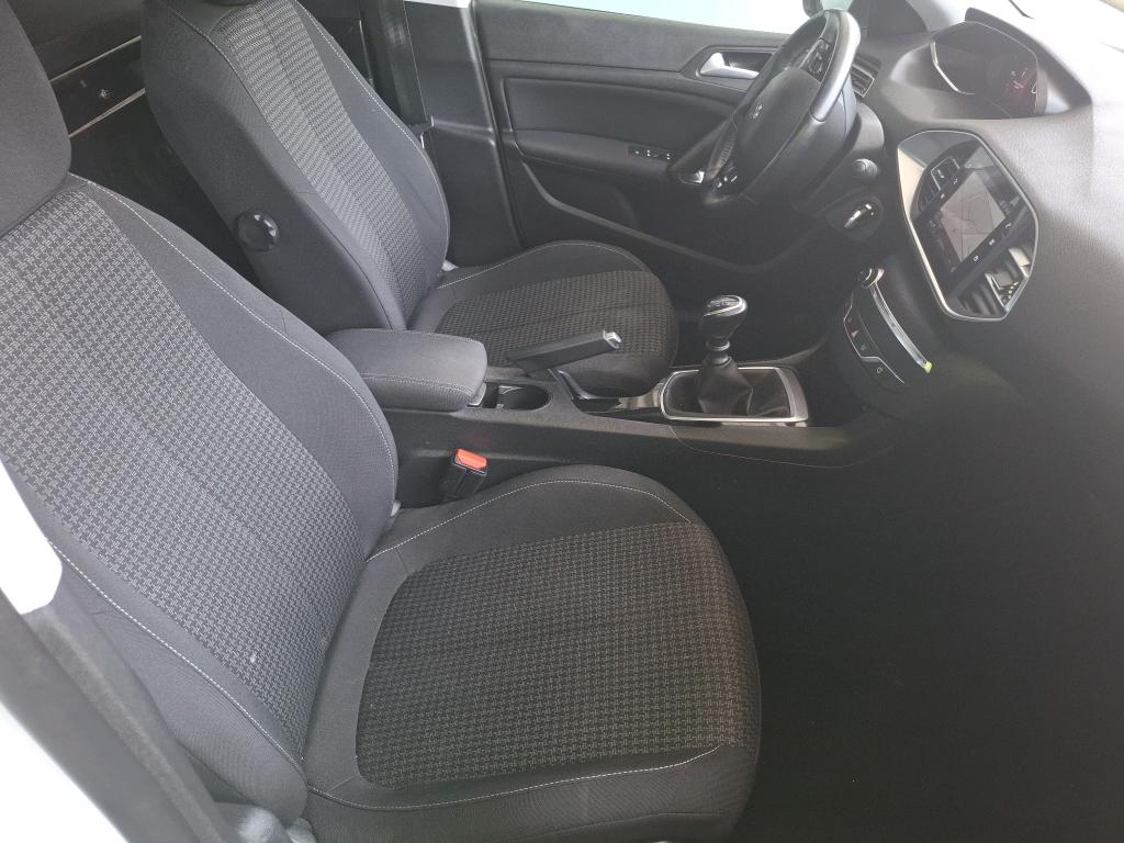 Peugeot 308 AFFAIRE BLUEHDI 130 S&S BVM6 PREMIUM PACK 2020