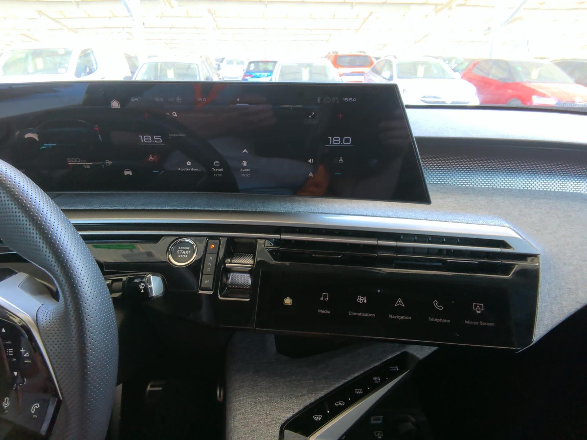 Peugeot 3008 Hybrid 145 e-DCS6 GT 2025