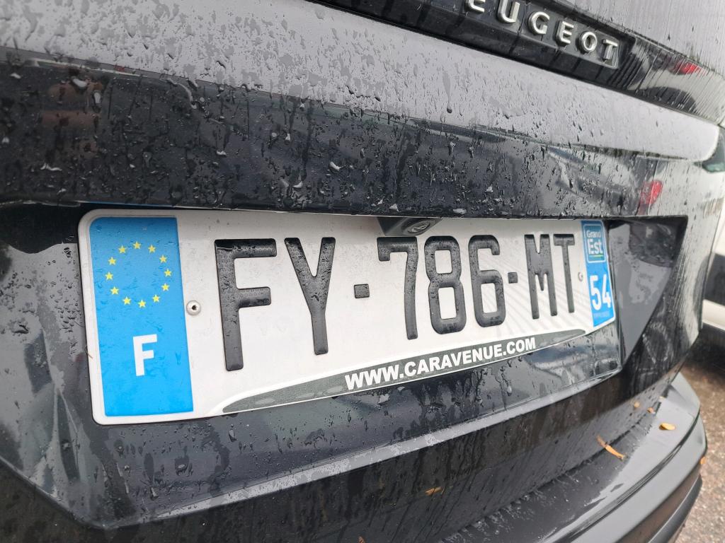 Peugeot 3008 BlueHDi 130ch S&S EAT8 Active Business 2021