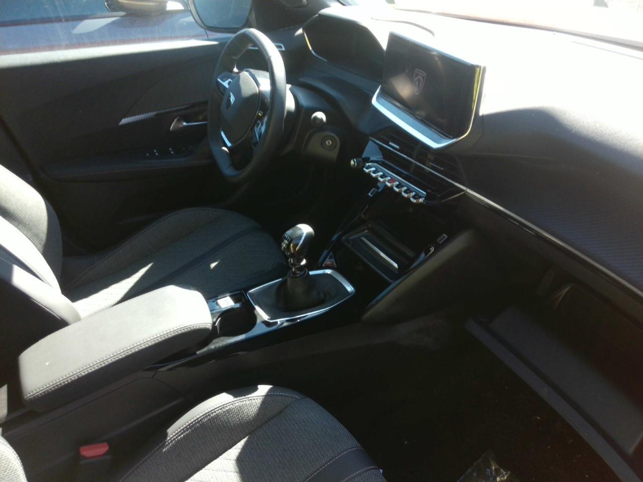 Foto Peugeot 2008 3