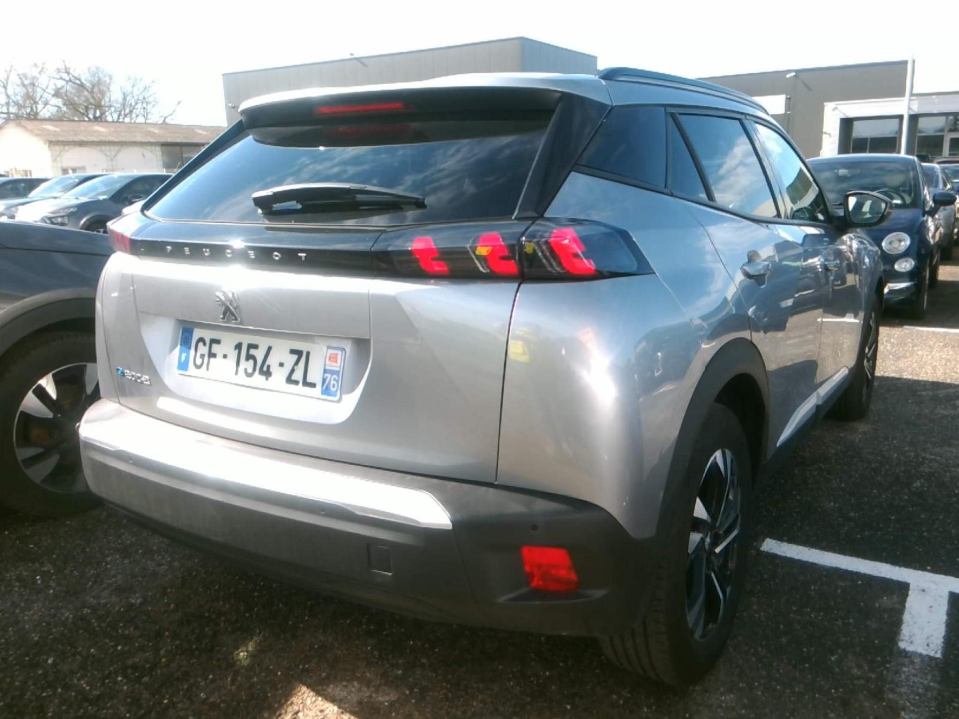 Peugeot 2008 Electrique 136 ch Allure 2022
