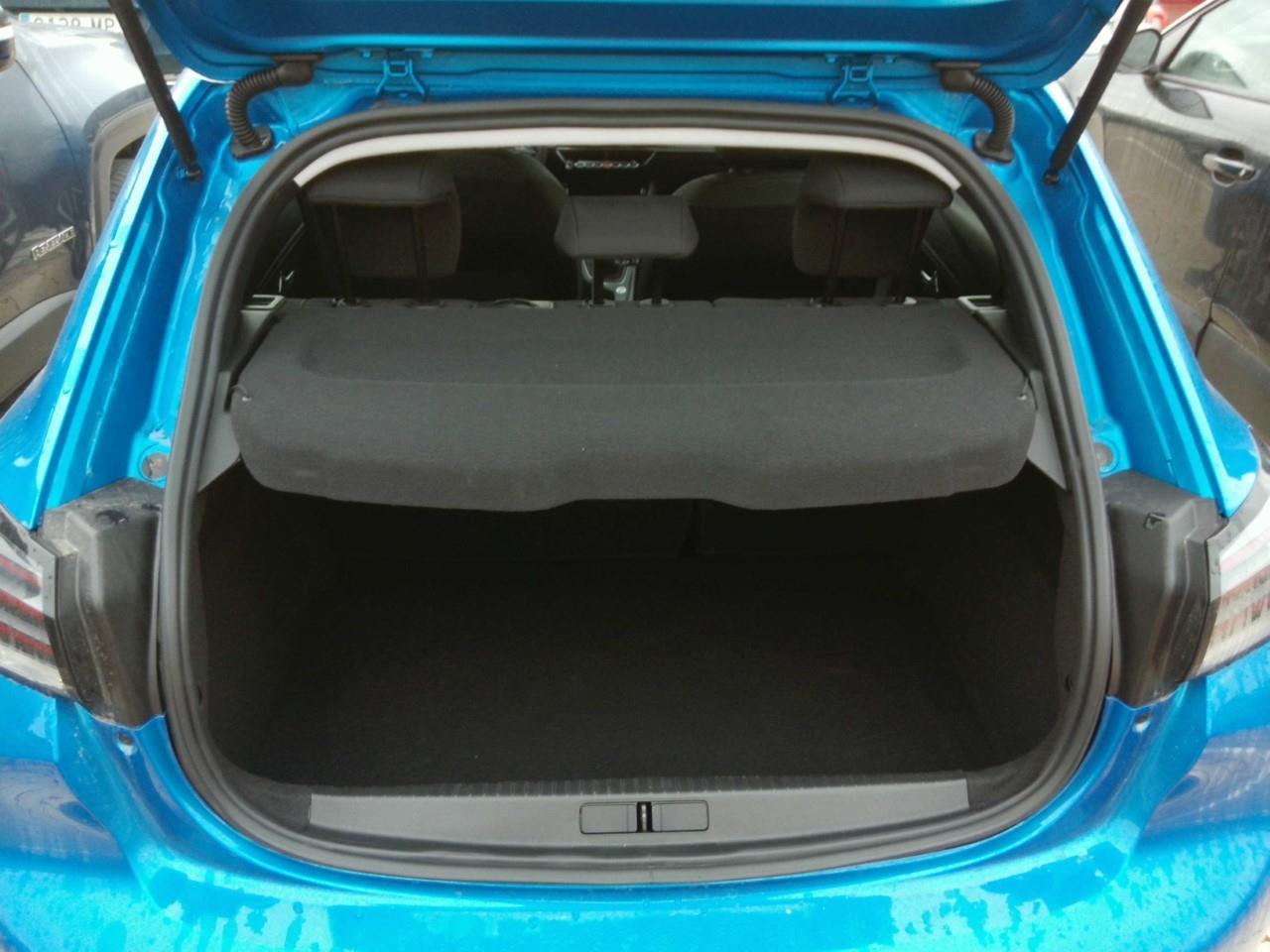 Foto Peugeot 208 18