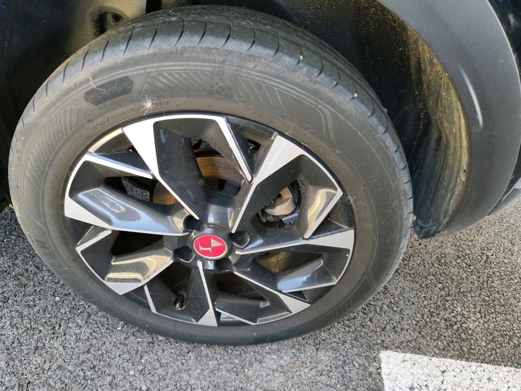 DS DS3 Crossback PureTech 130 EAT8 Performance Line+ 2023