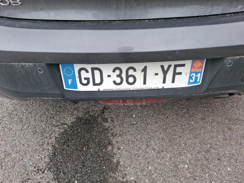 Peugeot 208 BlueHDi 100 S&S BVM6 Active Business 2021