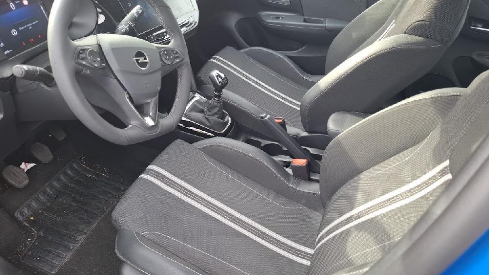 Foto Opel Corsa 16