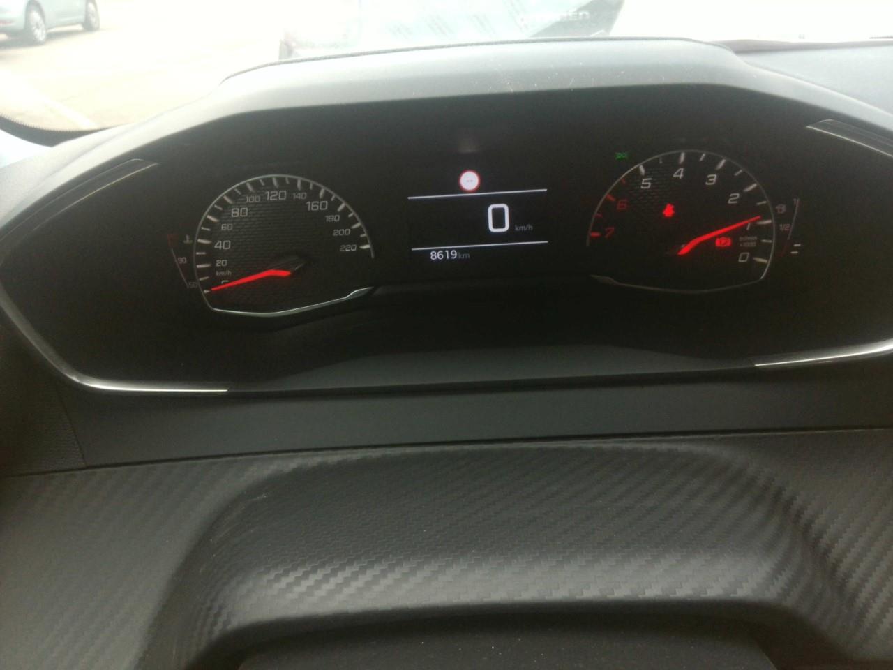 Foto Peugeot 208 5