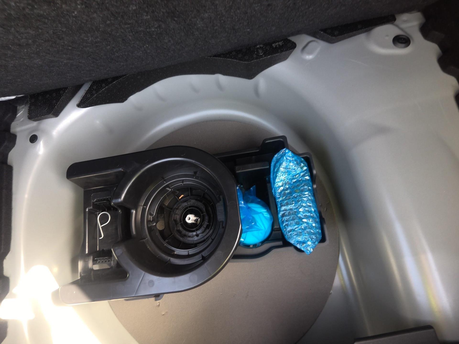 Peugeot 208 Hybrid 100 e-DCS6 Allure 2025