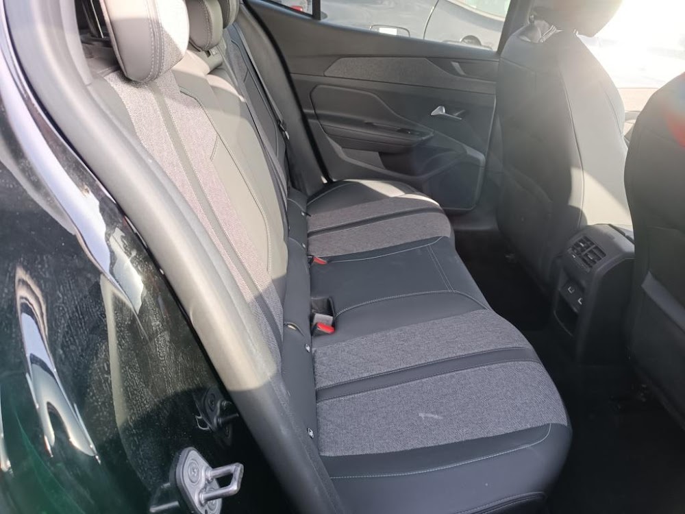 Foto Peugeot 408 7