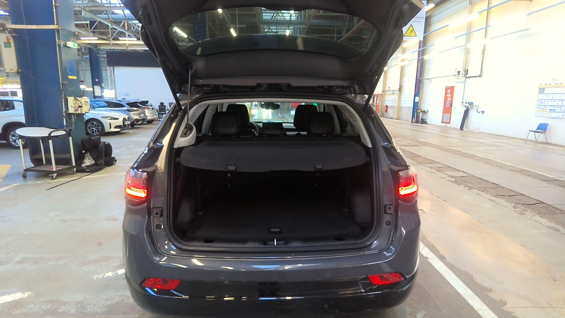 JEEP Compass 1.5 Turbo T4 130 ch BVR7 e-Hybrid Summit 2025