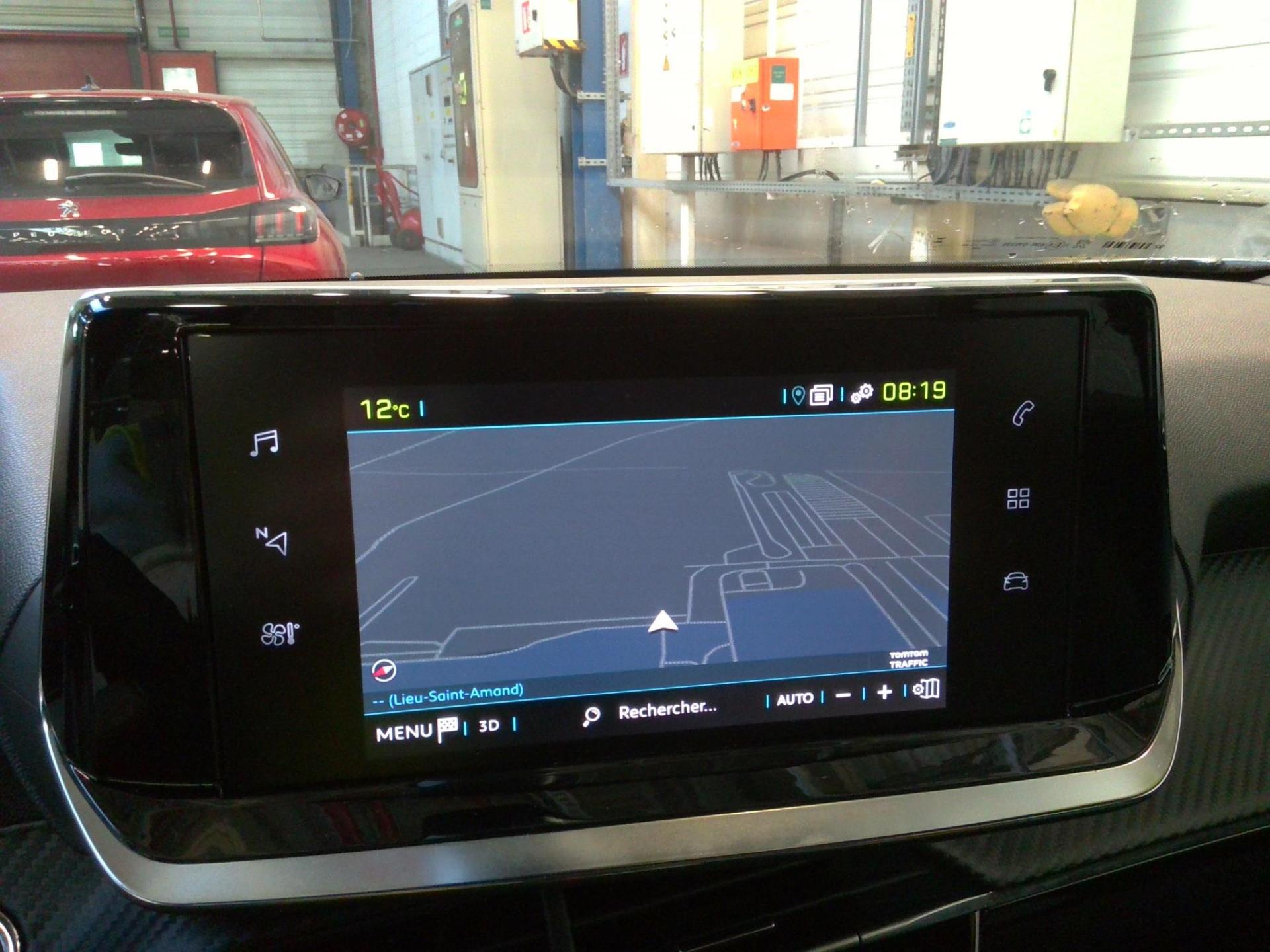 Peugeot 2008 Electrique 136 ch Allure 2023