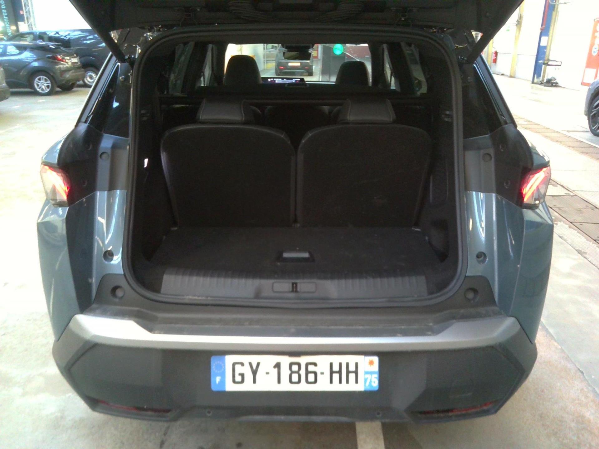 Peugeot 5008 Hybrid 136 e-DCS6 GT 2024