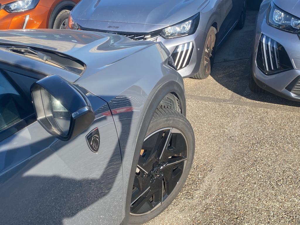 Peugeot 408 PHEV 225 e-EAT8 GT 2023