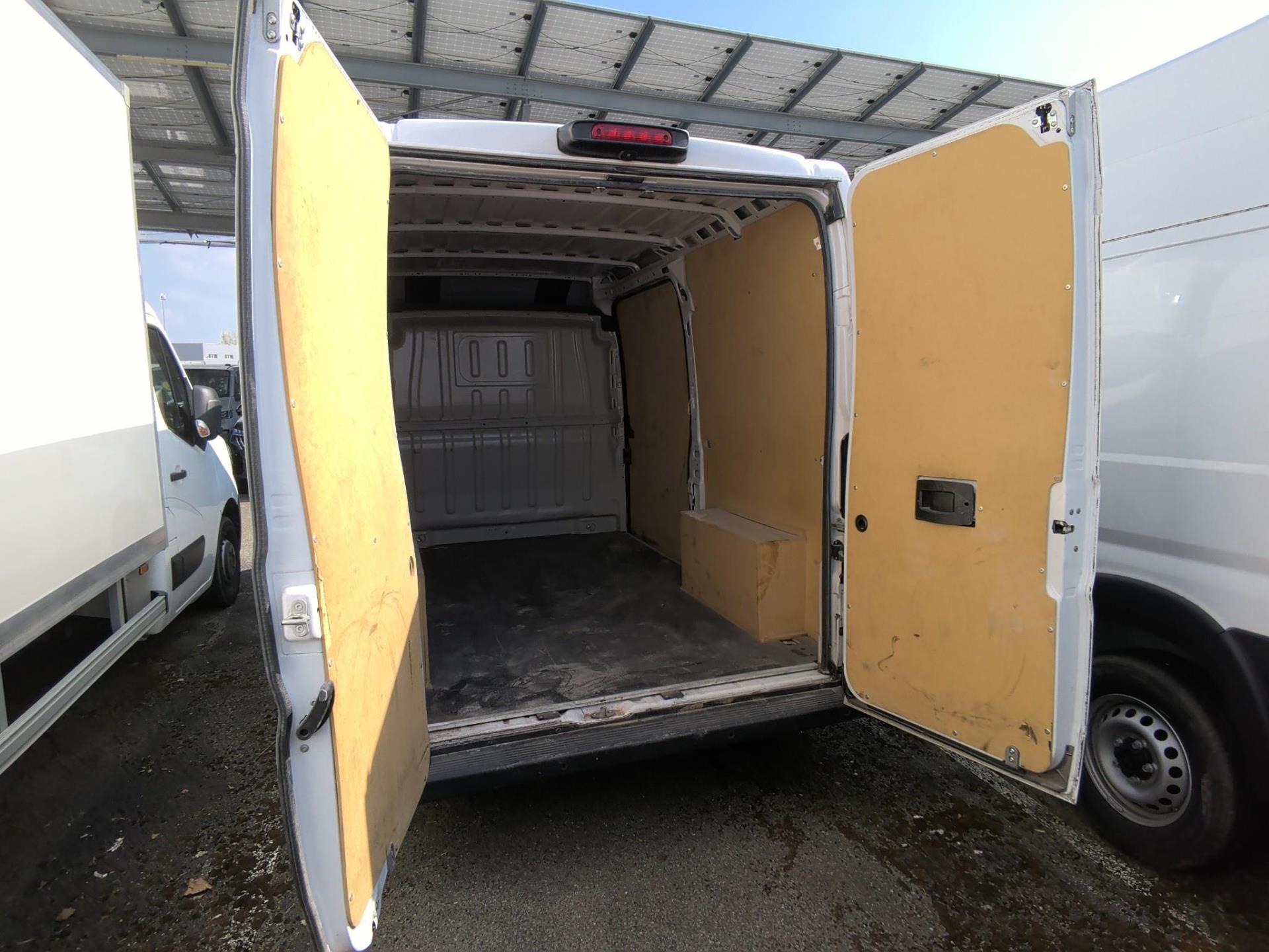 FIAT DUCATO FOURGON TOLE 3.5 M H2 H3-POWER 140 CH PACK PRO LOUNGE CONNECT 2023