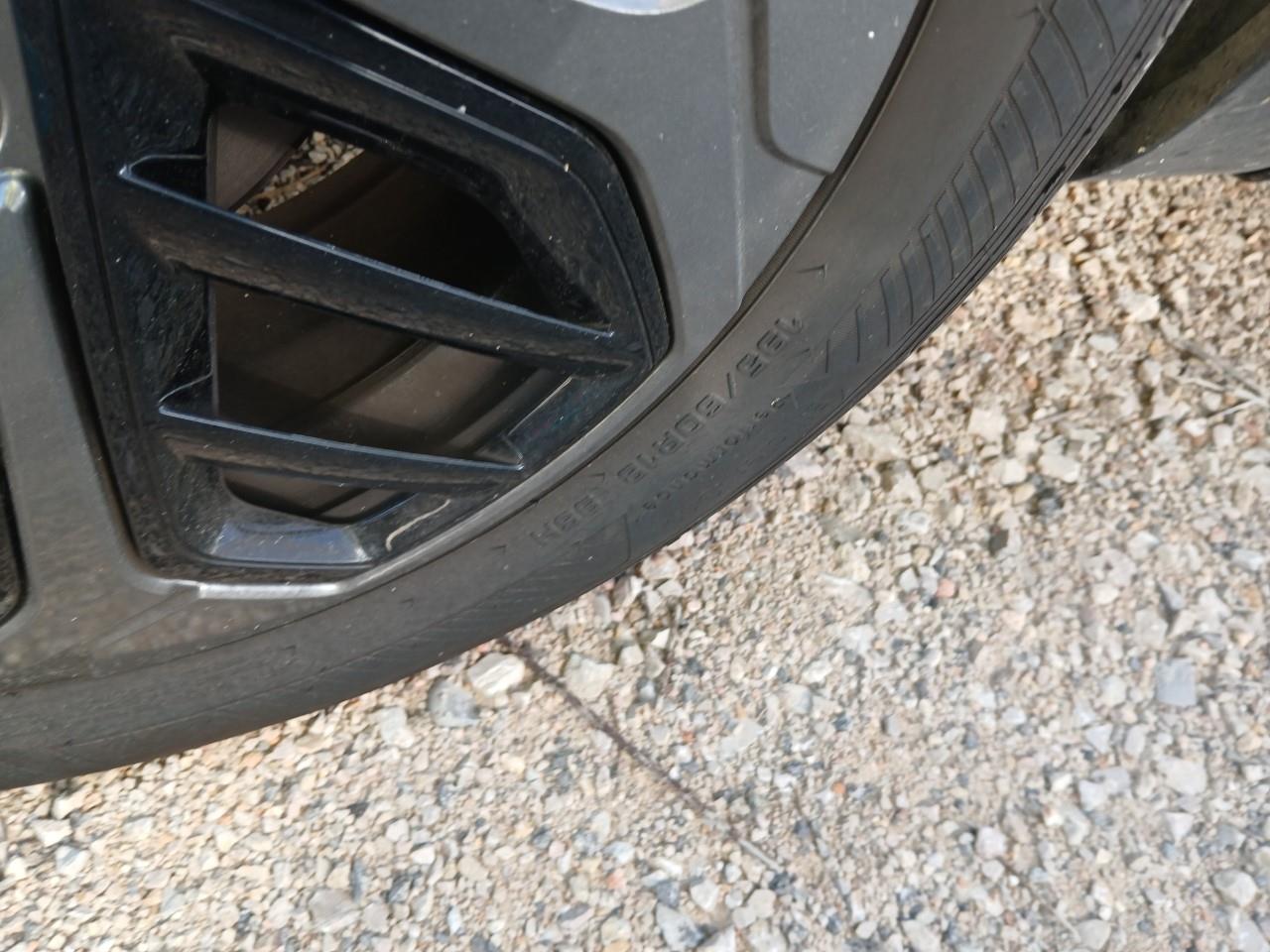 Foto Citroën C4 X 13