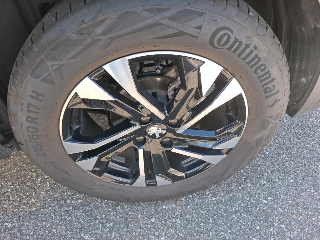 Peugeot 2008 PureTech 130 S&S EAT8 GT 2022