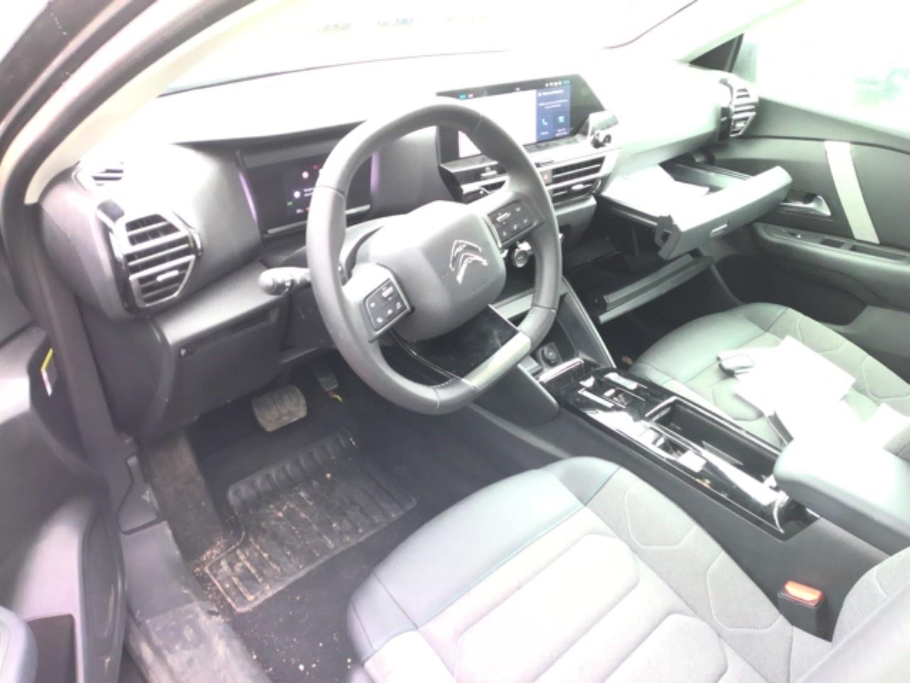 Foto Citroën C4 X 3
