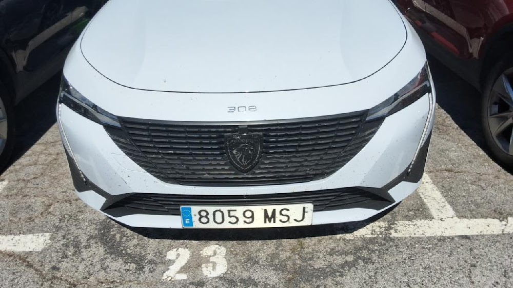 Peugeot 308 308 5p Allure BlueHDi 130 S&S EAT8