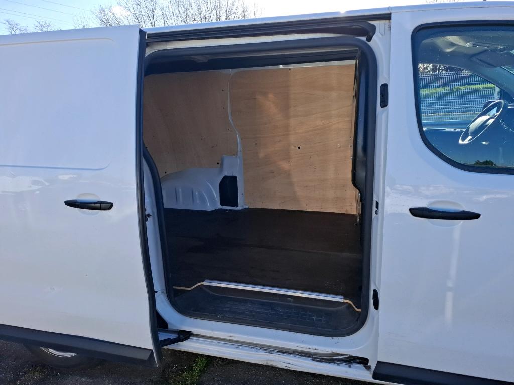 Peugeot EXPERT FGN TOLE STANDARD 1.6 BLUEHDI 95 S&S BMP6 PREMIUM 2018