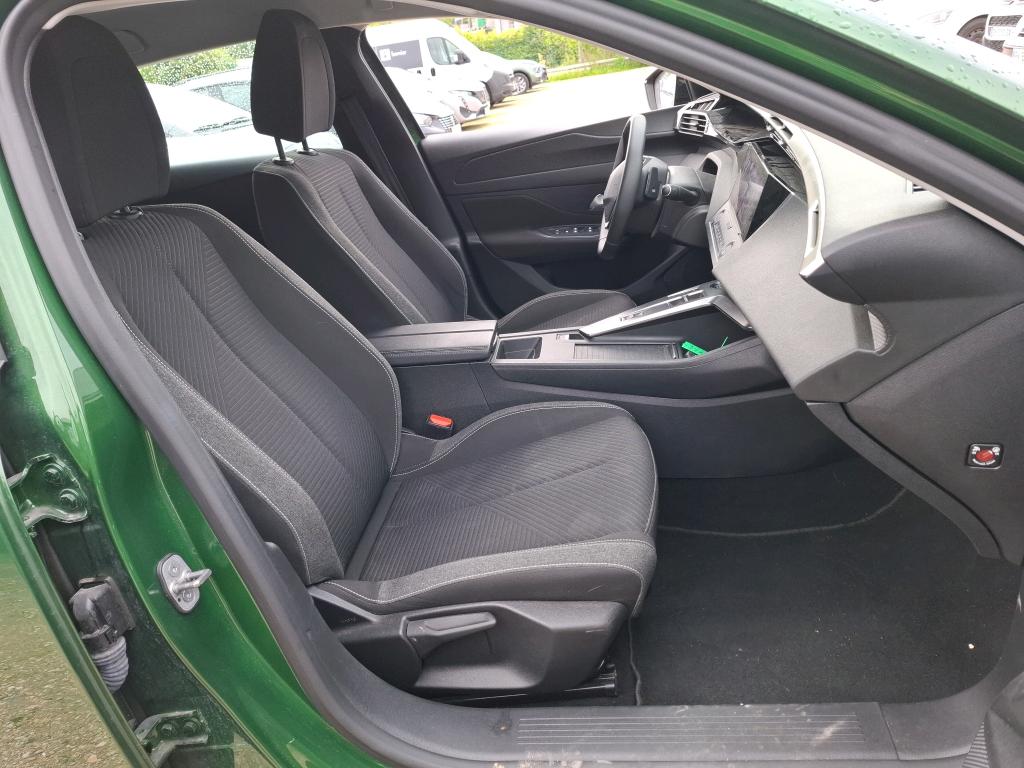 Peugeot 308 PHEV 180 e-EAT8 Active Pack 2023