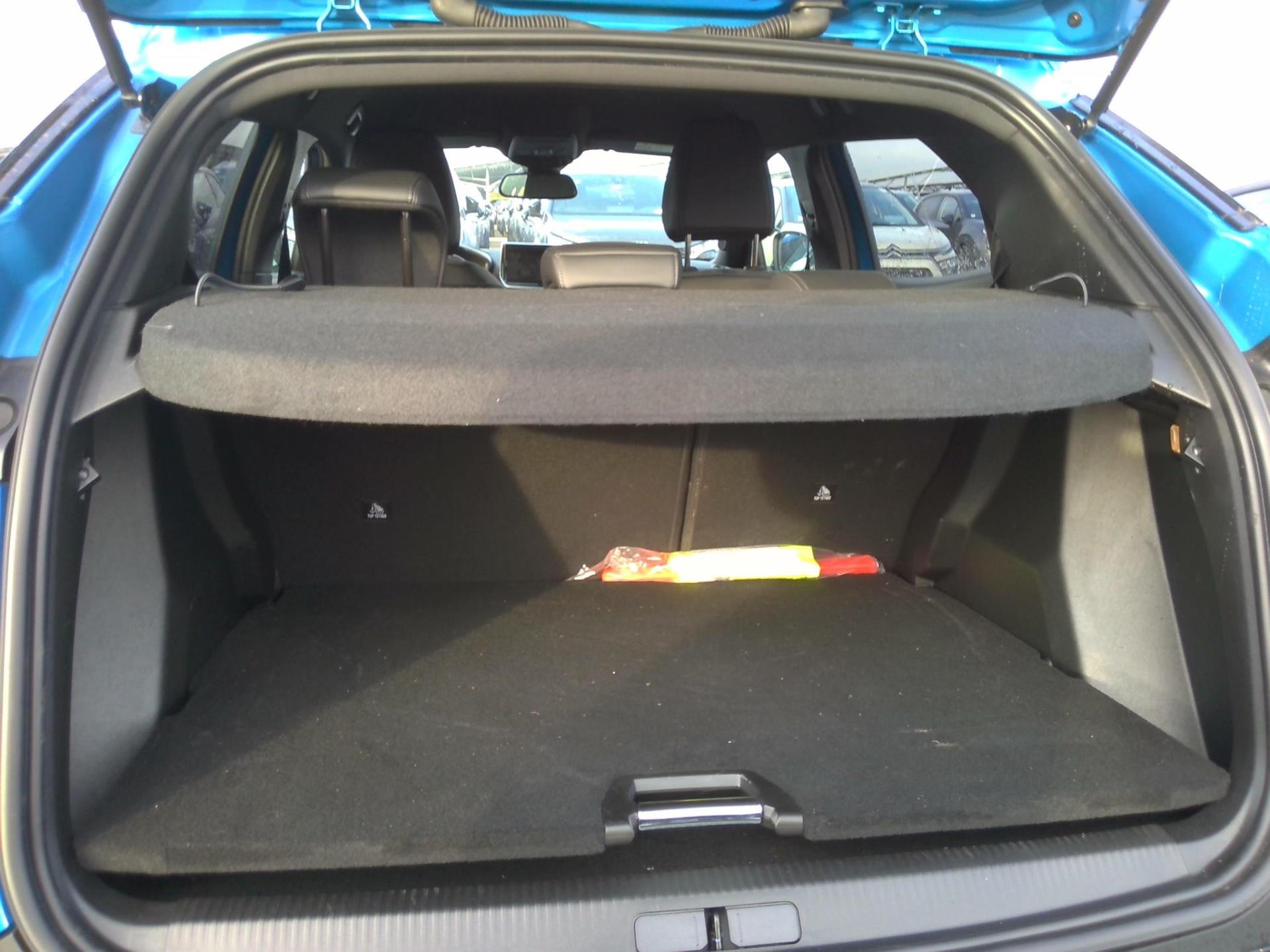 Peugeot 2008 PureTech 100 S&S BVM6 Allure 2023