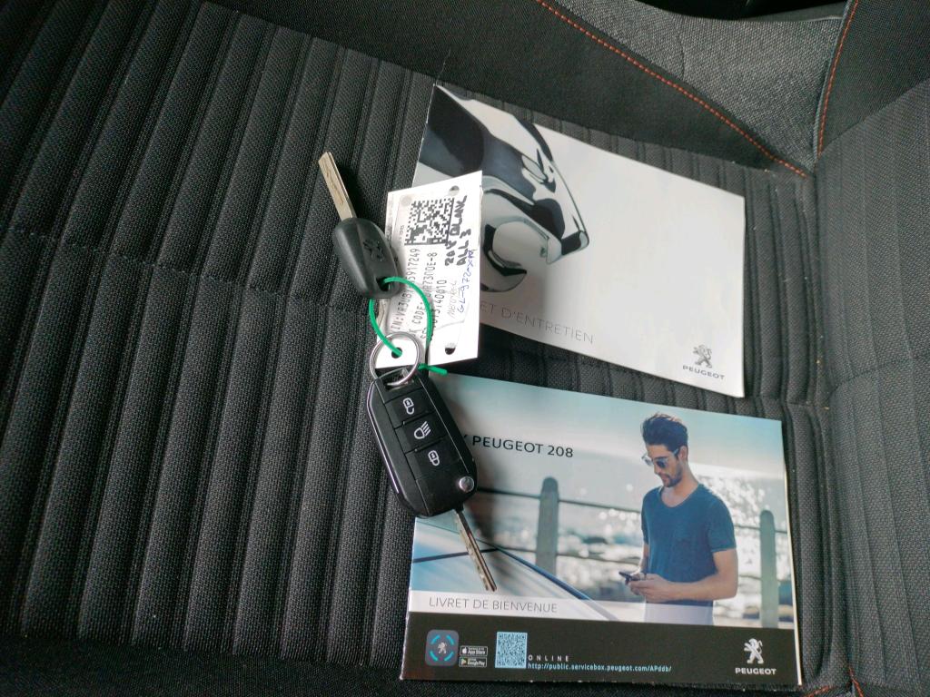 Peugeot 208 BLUEHDI 100 S&S BVM6 ACTIVE BUSINESS R 2023