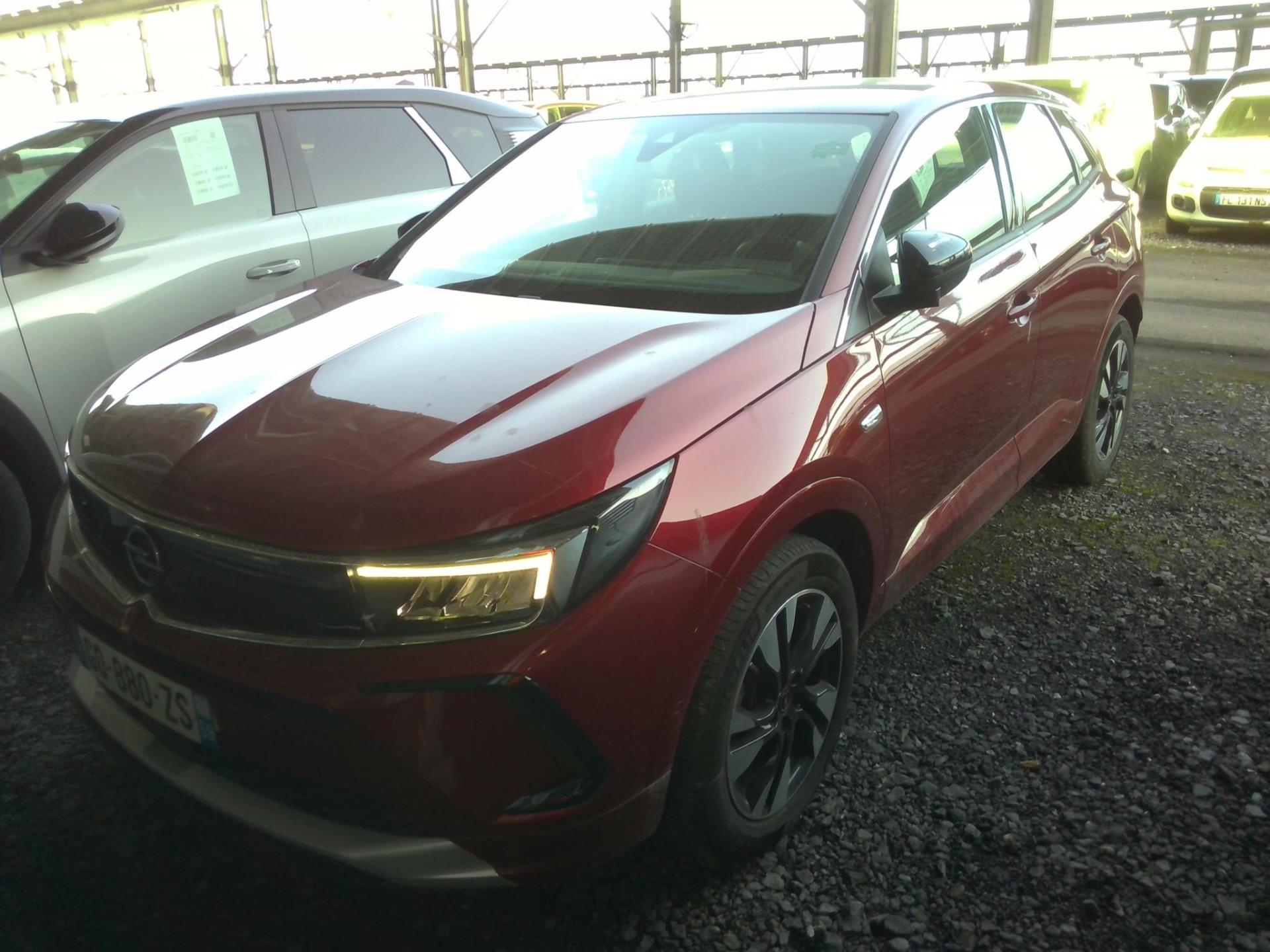 Opel Grandland 1.5 Diesel 130 ch BVA8 Design & Tech 2023