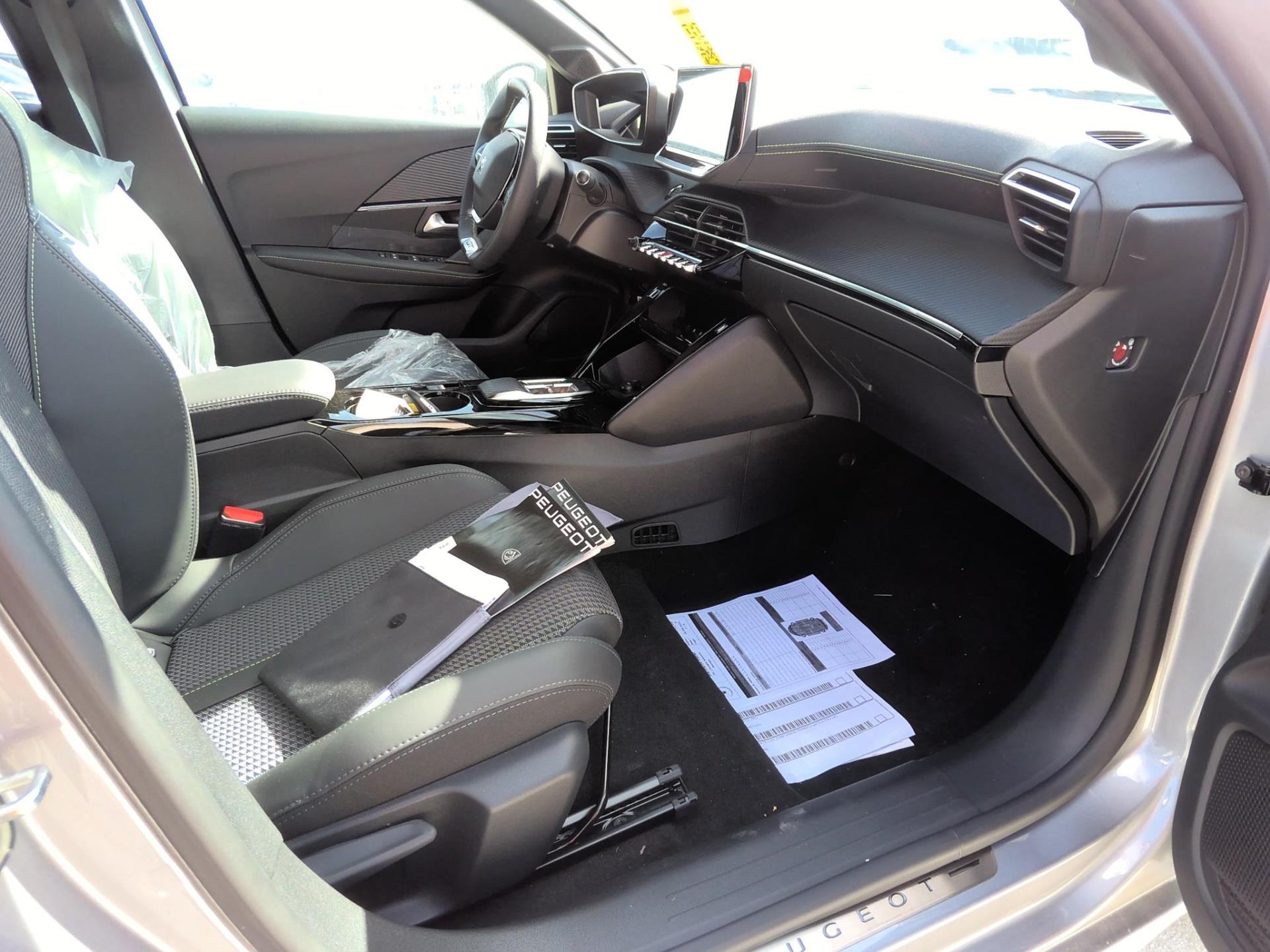 Peugeot 208 Electrique 50 kWh 136ch GT 2022
