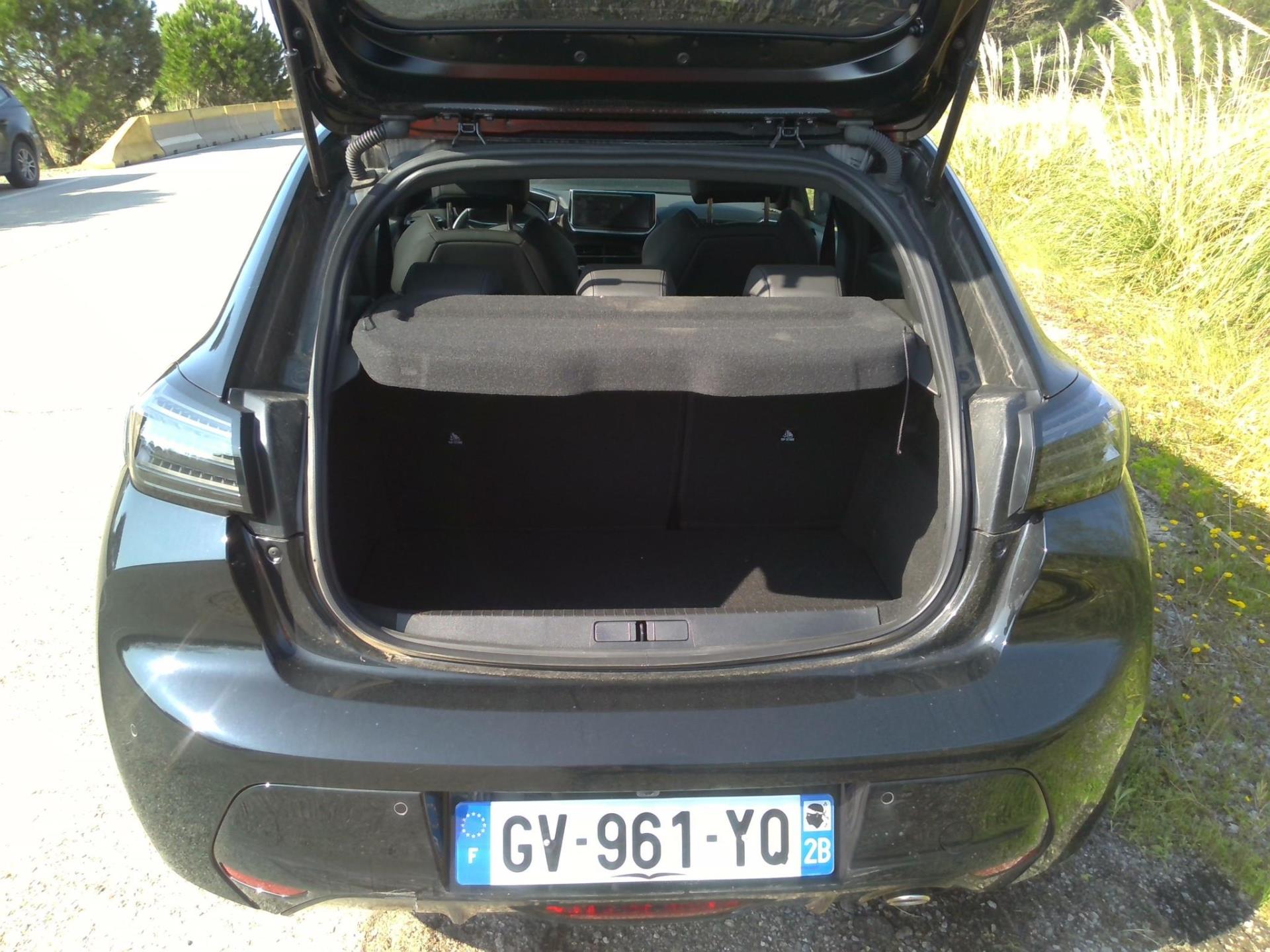 Peugeot 208 PureTech 100 S&S BVM6 GT 2024