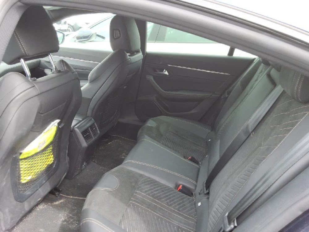 Foto Peugeot 508 Hybrid 10