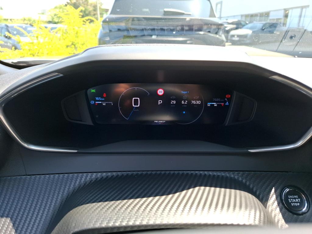 Peugeot 2008 Hybrid 136 e-DCS6 Allure 2024