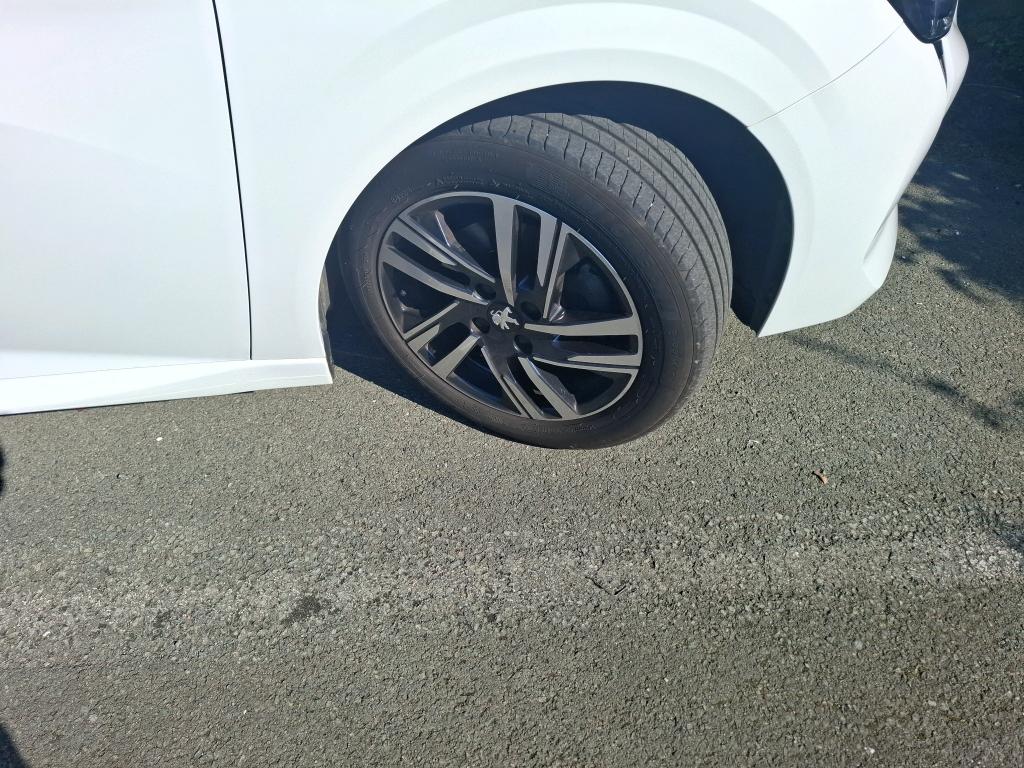Peugeot 208 PureTech 100 S&S BVM6 Style 2023