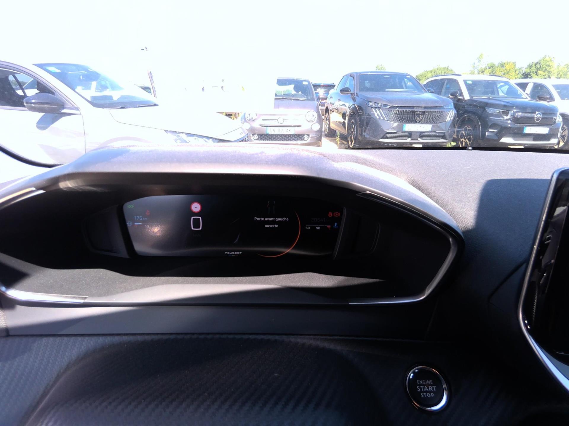 Peugeot 208 PureTech 100 S&S BVM6 Allure 2024