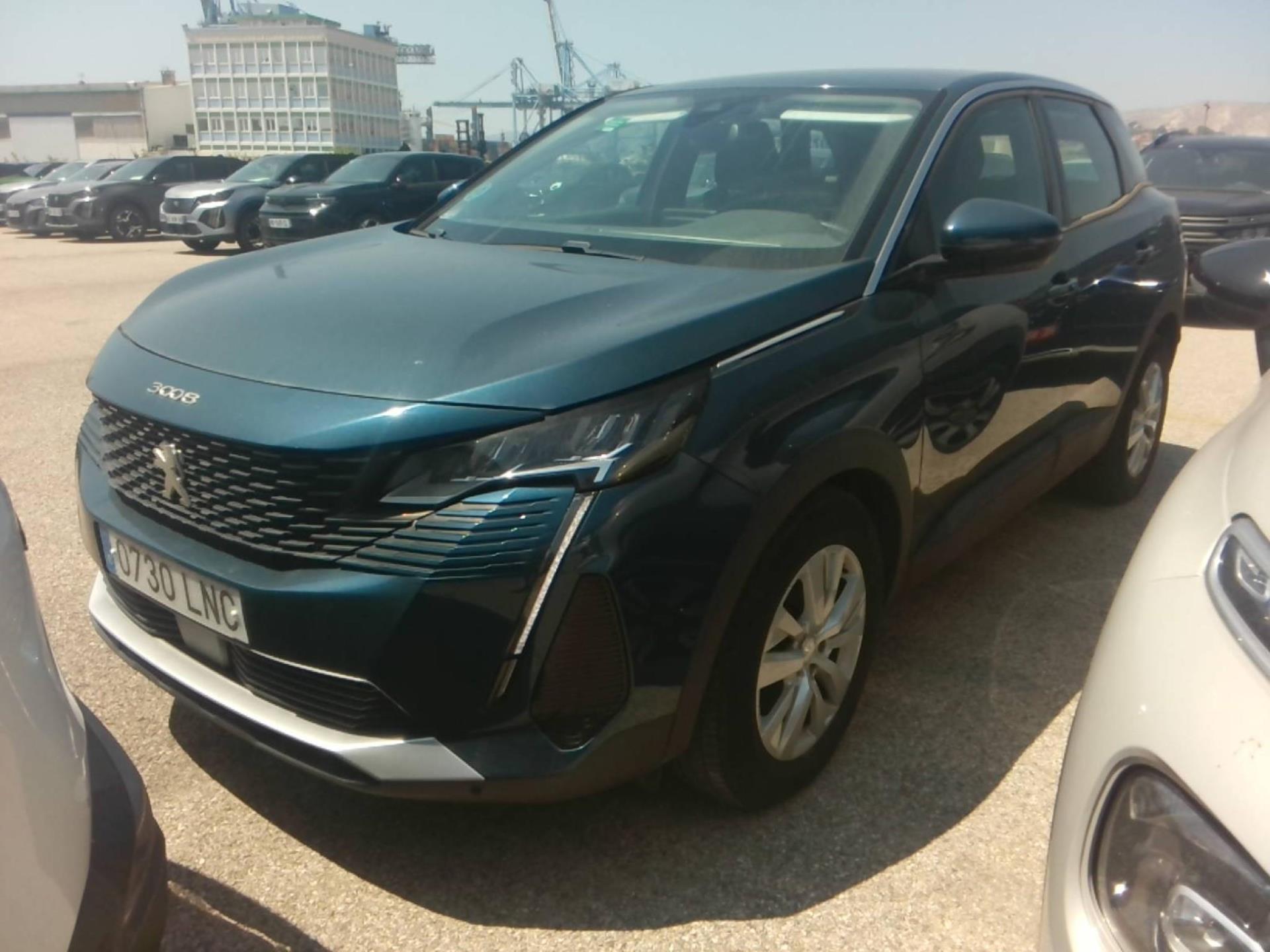 NV 3008 SUV