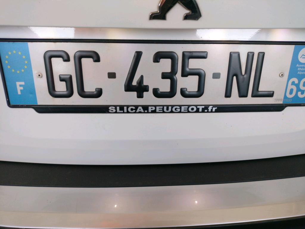 Peugeot 2008 BlueHDi 110 S&S BVM6 Active Business 2021