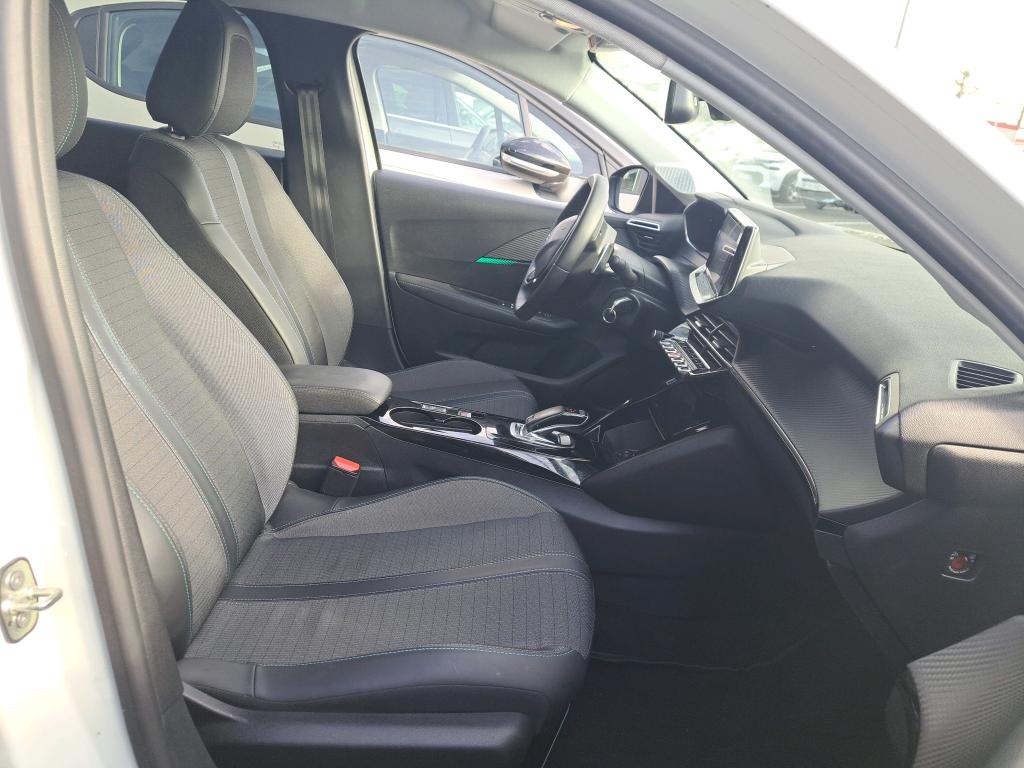 Peugeot 208 PureTech 100 S&S EAT8 Allure 2022