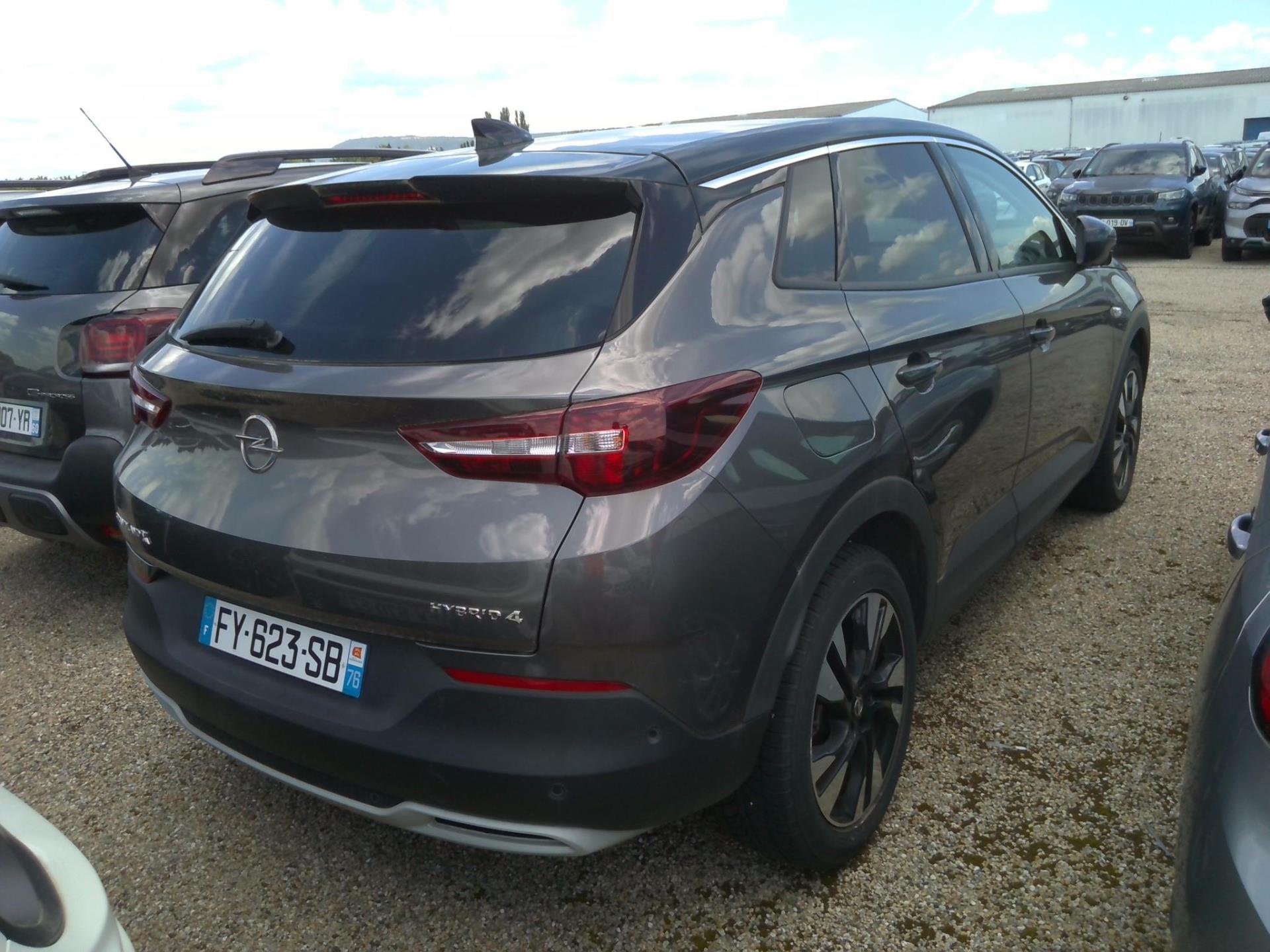 Opel Grandland X Hybrid4 300 ch AWD BVA8 Ultimate 2021