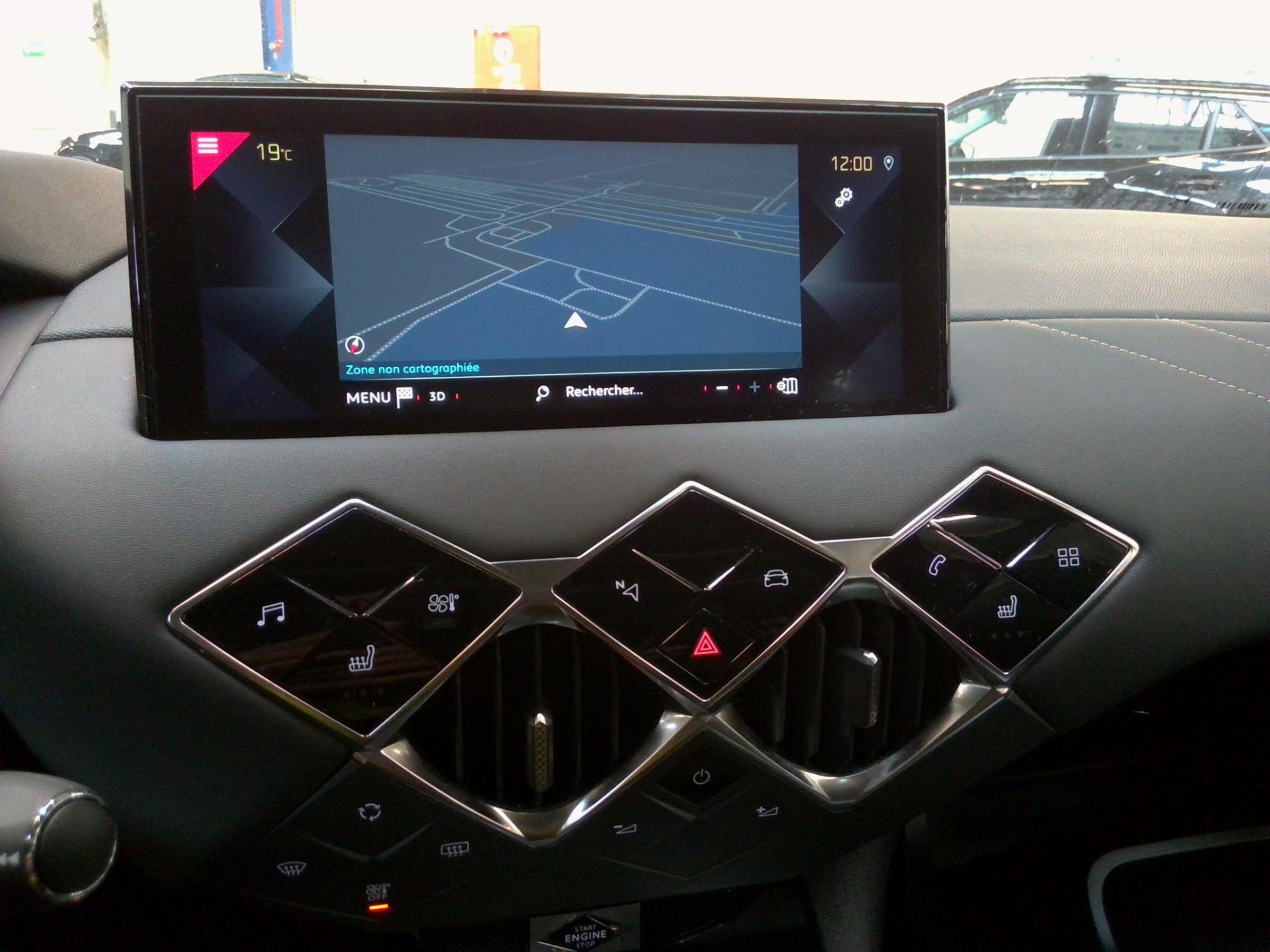 DS DS3 Crossback BlueHDi 130 EAT8 Faubourg 2022