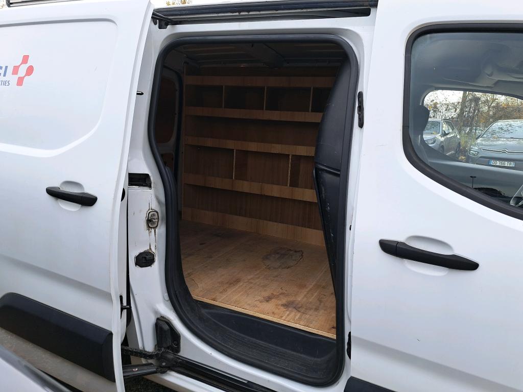 Peugeot PARTNER FOURGON STANDARD 650 KG BLUEHDI 100 S&S BVM5 PREMIUM 2020