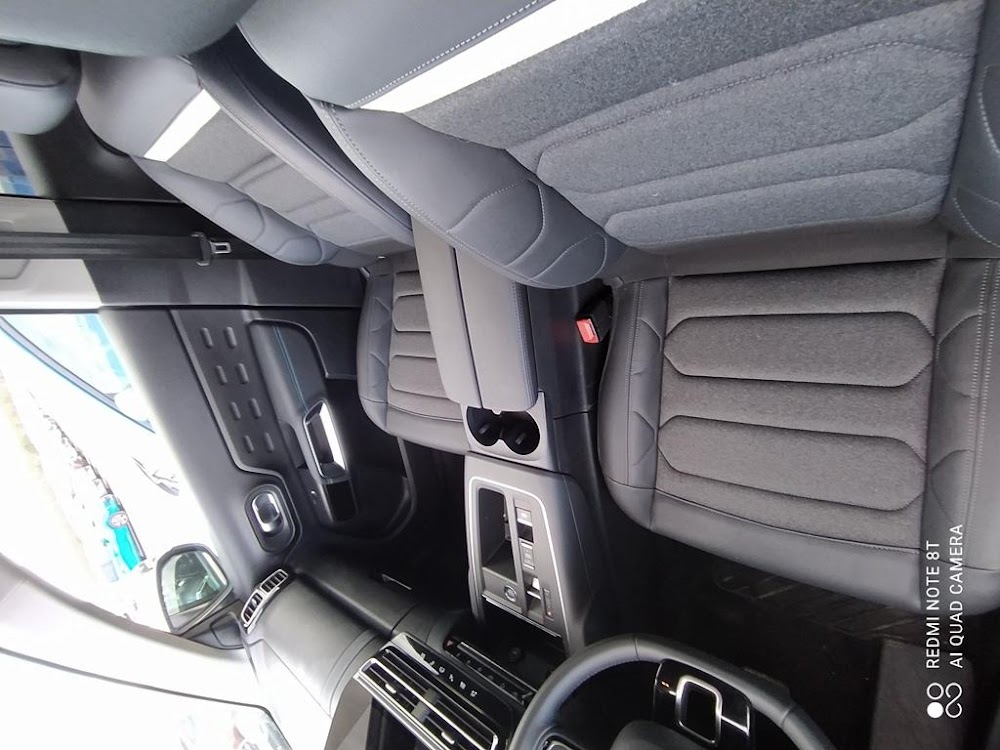 Foto Citroën C5 Aircross Hybrid 13