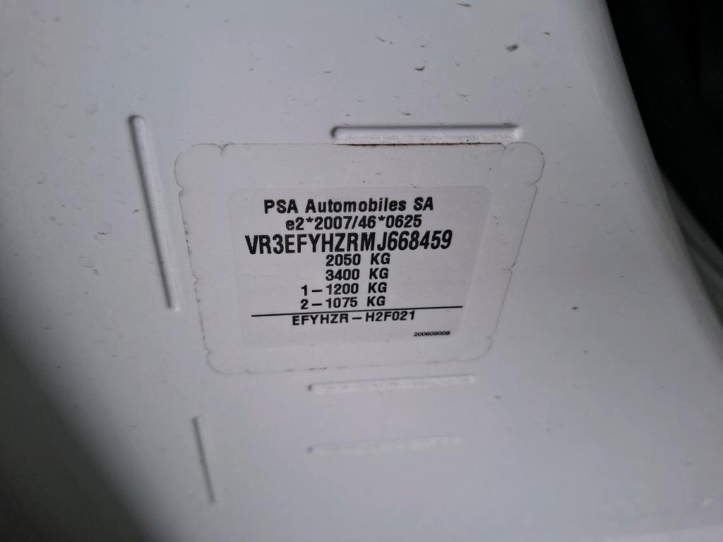 Peugeot PARTNER FOURGON STANDARD 650 KG BLUEHDI 130 S&S EAT8 PREMIUM 2021